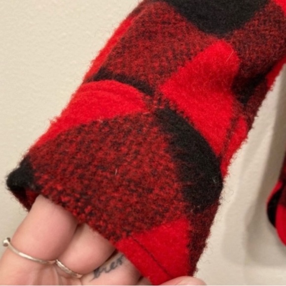 Vintage Wool Plaid Black & Red Coat - Picture 3 of 16